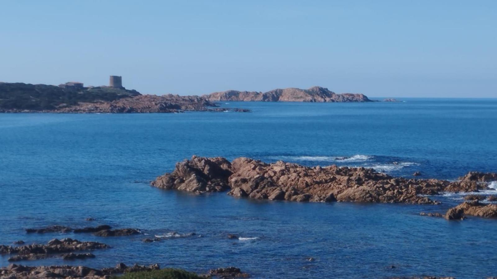 Rocciarossa Lägenhet Isola Rossa Exteriör bild